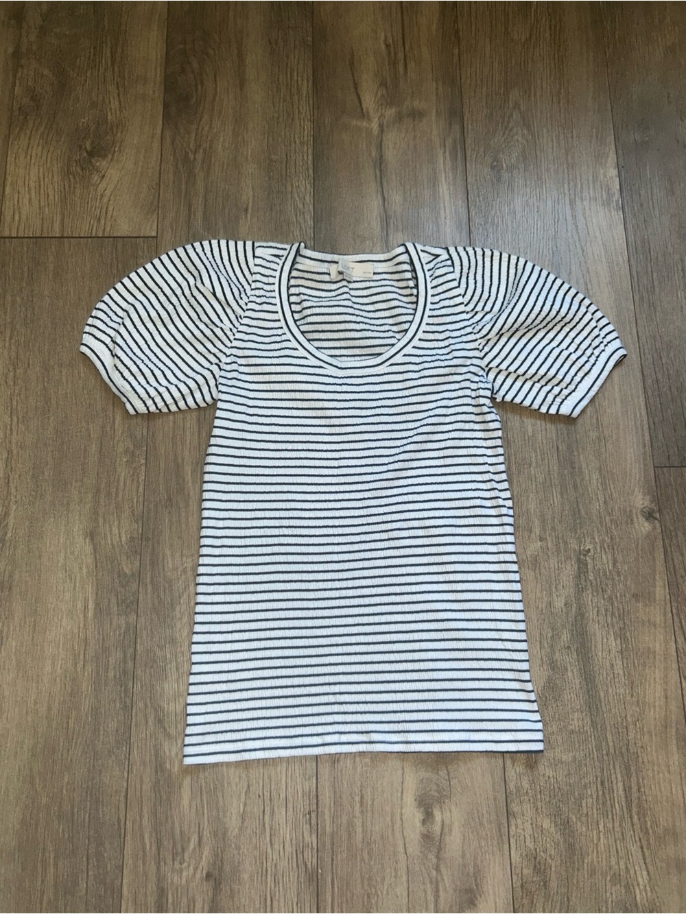 LOFT Navy Striped Puff Sleeve Scoop Neck Top